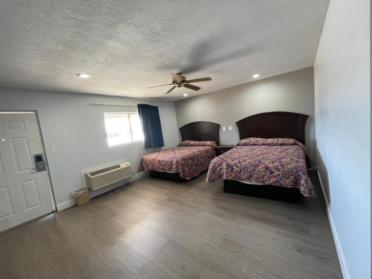 Western Inn West Columbia エクステリア 写真